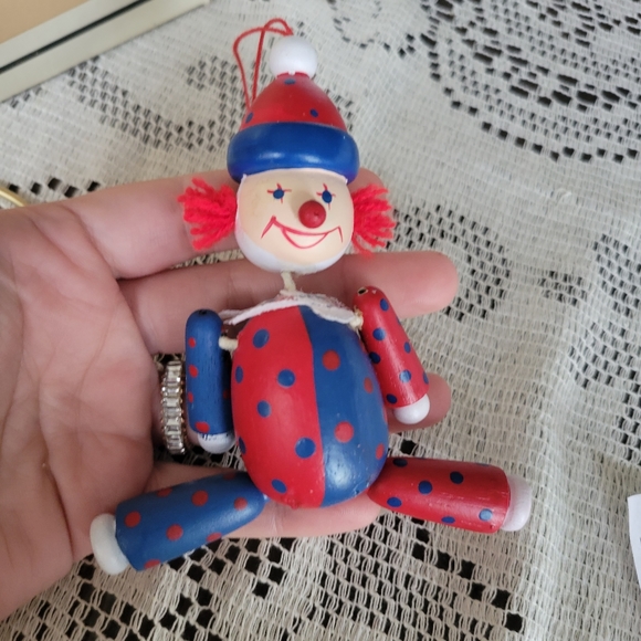 Vintage Christmas clown ornament with posable legs from Ebeling & Reuss - Picture 4 of 4